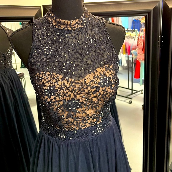 Let by and full navy dress - Picture 3 of 4